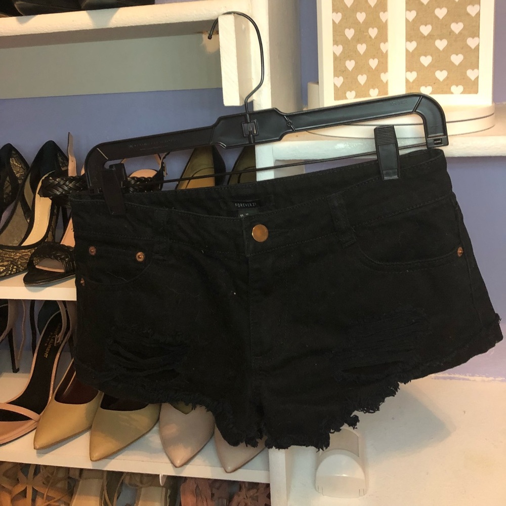 Forever 21 black ripped shorts